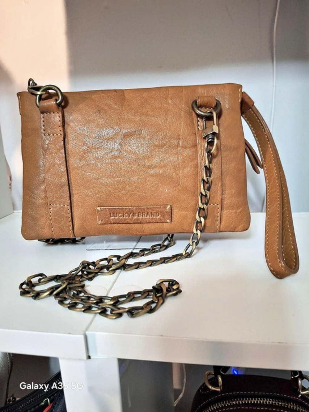 LUCKY BRAND Crossbody Triple Gusset Wristlet in Brown 7.5x5